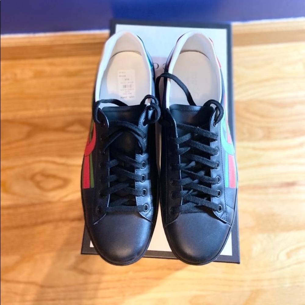 Gucci Sneakers in Black Leather